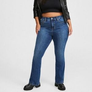 Torrid Size 10-14 Trio Boot High Rise Jeans in El Nino